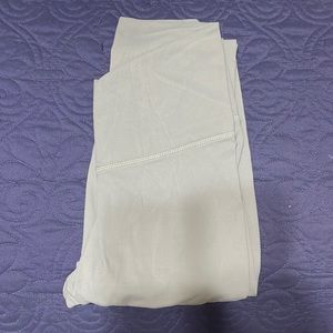 Paragon Cross-Waist Leggings